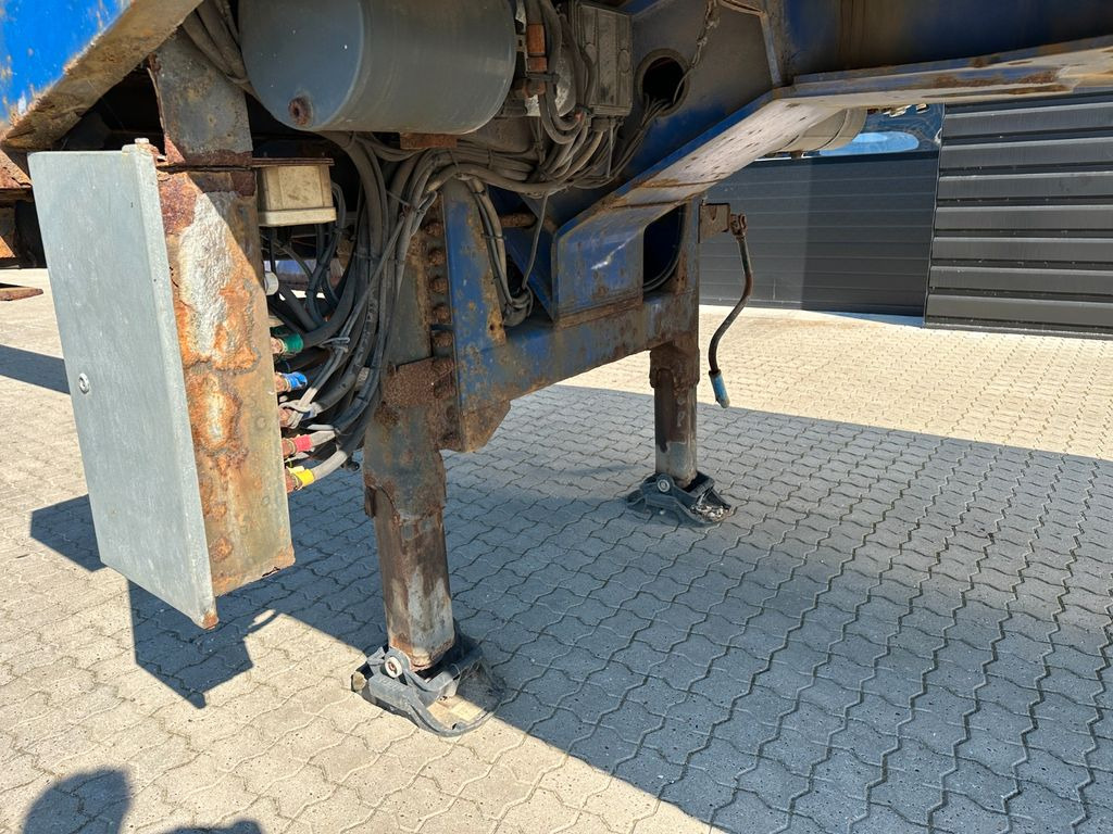 Nooteboom 4 achs tele / 3 x ausziehbar / 48.000 mm - Open bak met boorden oplegger: afbeelding 4 Nooteboom 4 achs tele / 3 x ausziehbar / 48.000 mm - Open bak met boorden oplegger: afbeelding 4