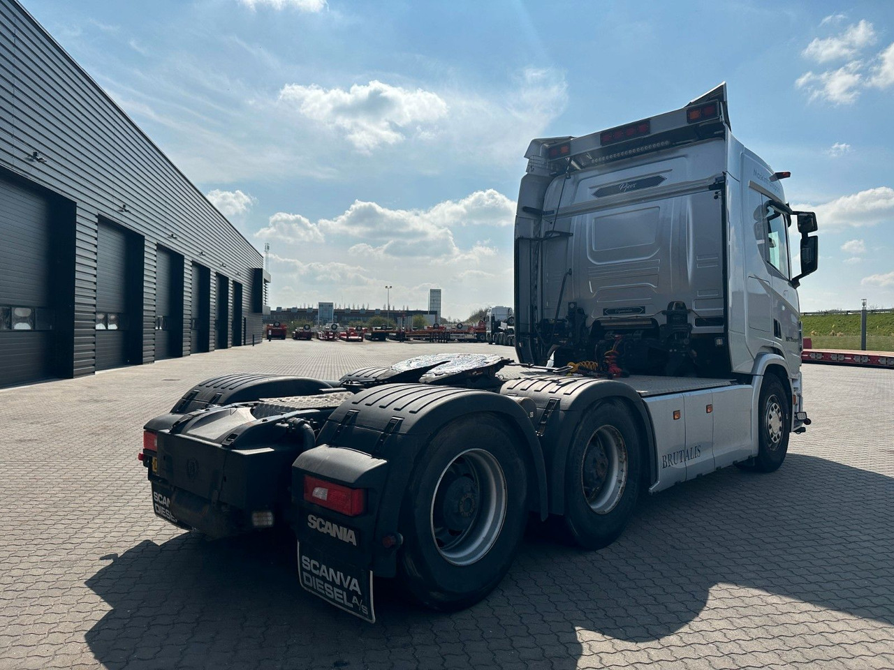 Scania R 730 6x4 Scania R 730 V8 6x4 - Trekker: afbeelding 3 Scania R 730 6x4 Scania R 730 V8 6x4 - Trekker: afbeelding 3