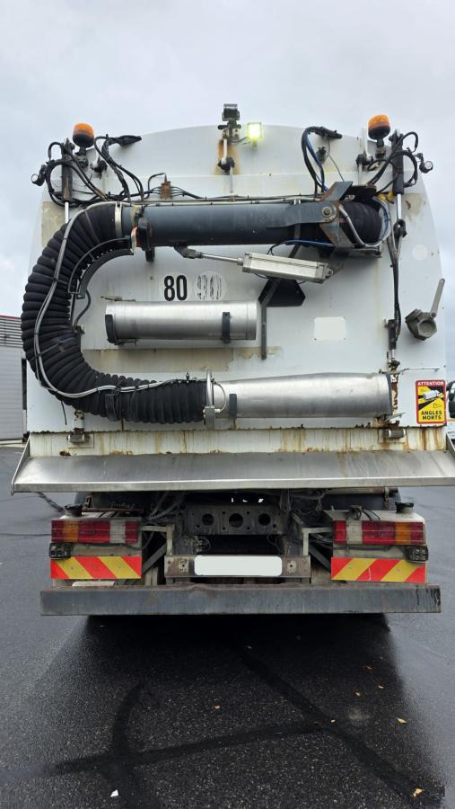 Mercedes Axor 1829 KO - Veegwagen: afbeelding 2 Mercedes Axor 1829 KO - Veegwagen: afbeelding 2