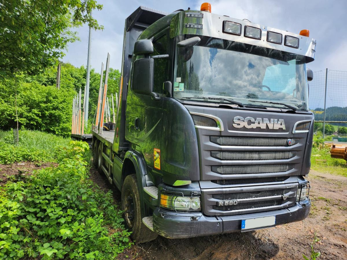 Scania R R 580 - Houttransport, Kraanwagen: afbeelding 1 Scania R R 580 - Houttransport, Kraanwagen: afbeelding 1