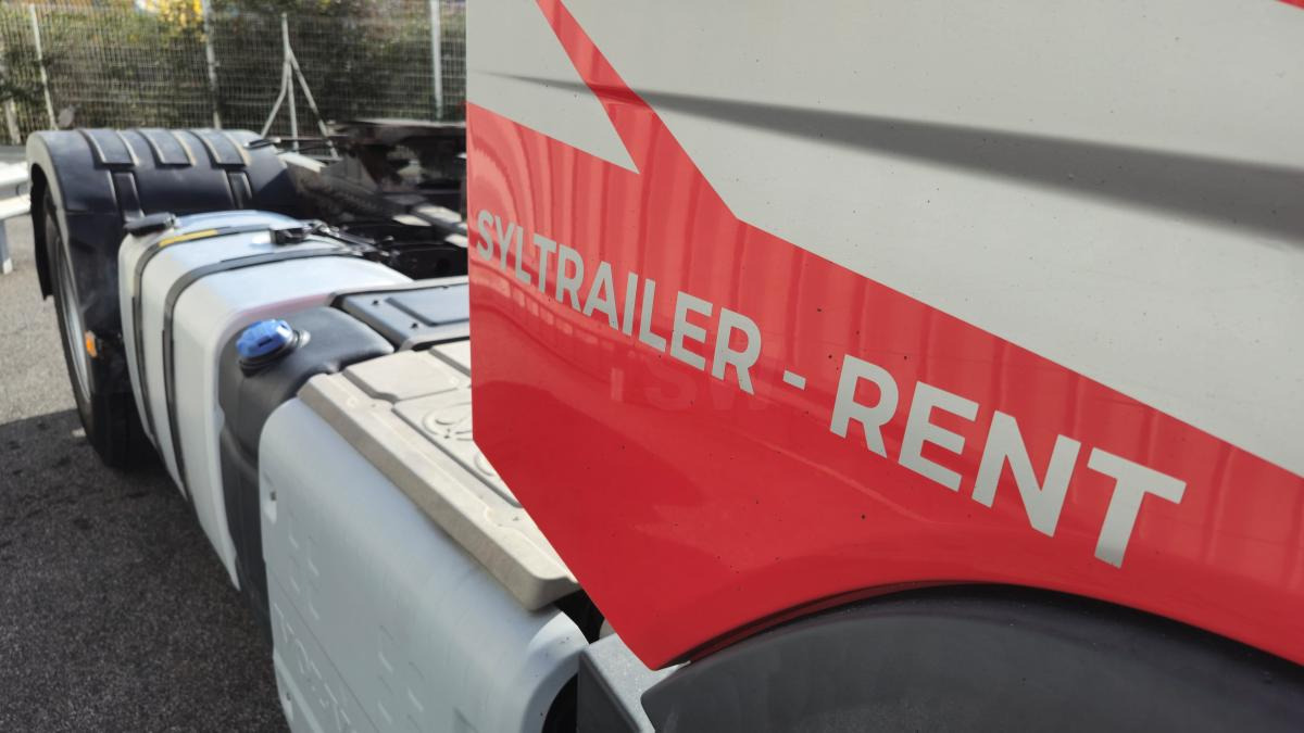 Volvo FH 460 Hydraulique (Location / Rent) - Trekker: afbeelding 3 Volvo FH 460 Hydraulique (Location / Rent) - Trekker: afbeelding 3