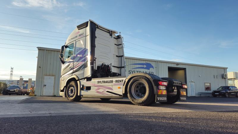 Volvo FH 500 AERO Globetrotter XXL (Location / Rent) - Trekker: afbeelding 2 Volvo FH 500 AERO Globetrotter XXL (Location / Rent) - Trekker: afbeelding 2