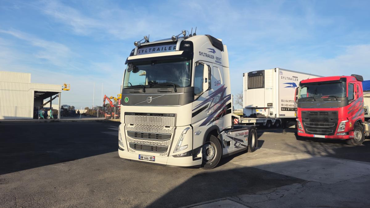 Volvo FH 500 Globetrotter XXL (Location / Rent) - Trekker: afbeelding 3 Volvo FH 500 Globetrotter XXL (Location / Rent) - Trekker: afbeelding 3