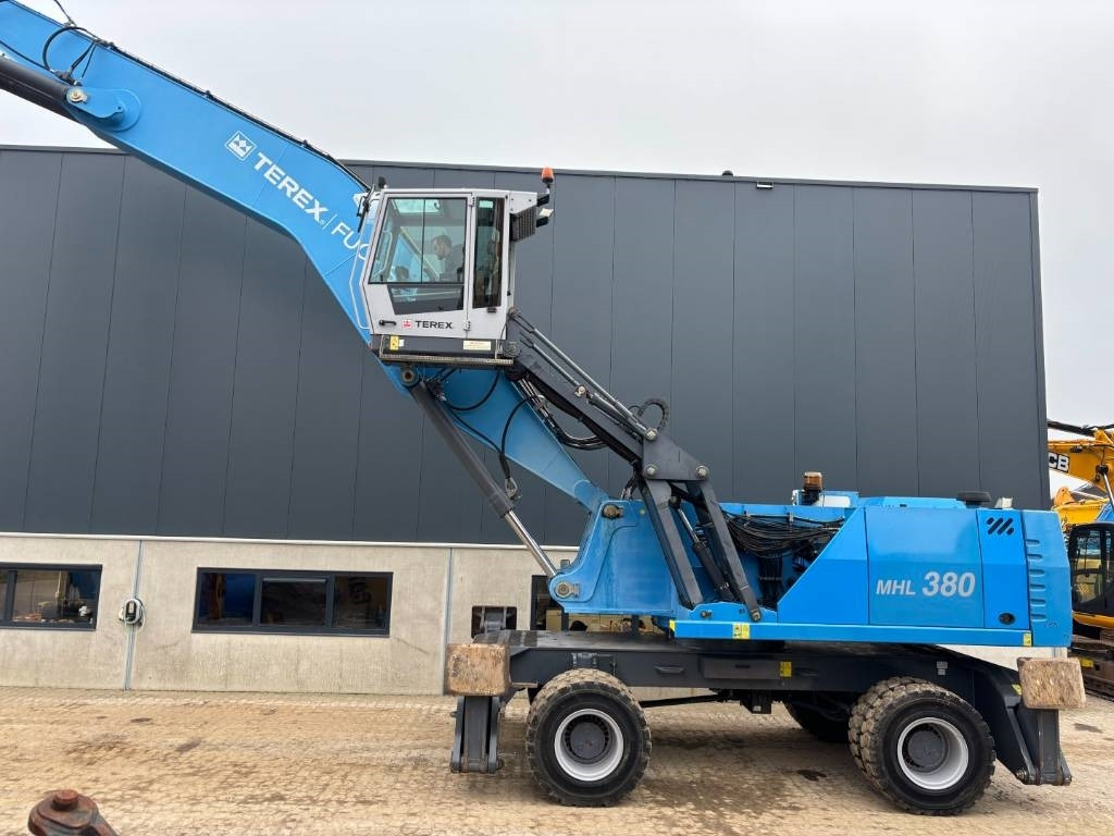 Fuchs MHL 380 -- only 6650 real working hours - Overslagkraan: afbeelding 3 Fuchs MHL 380 -- only 6650 real working hours - Overslagkraan: afbeelding 3
