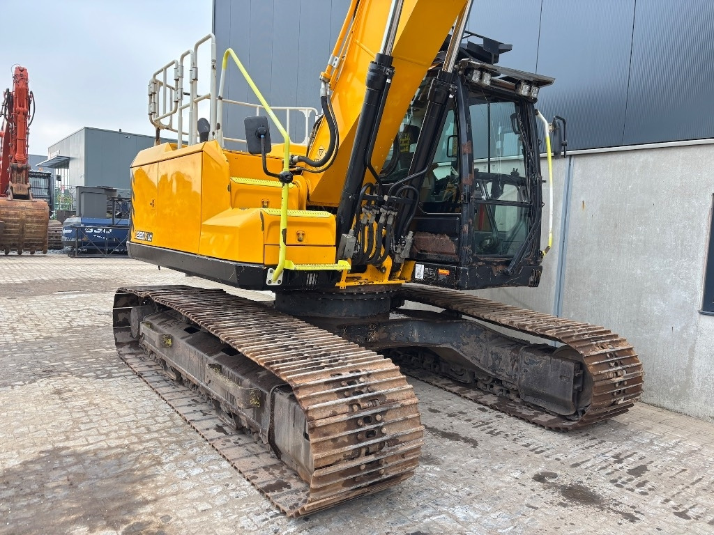 JCB 220 XL 4F -- 220X lc -- 220 X LC - Rupsgraafmachine: afbeelding 5 JCB 220 XL 4F -- 220X lc -- 220 X LC - Rupsgraafmachine: afbeelding 5