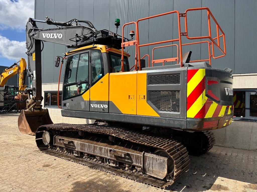Volvo EC 220 E L - EC220EL - 220EL - Rupsgraafmachine: afbeelding 3 Volvo EC 220 E L - EC220EL - 220EL - Rupsgraafmachine: afbeelding 3