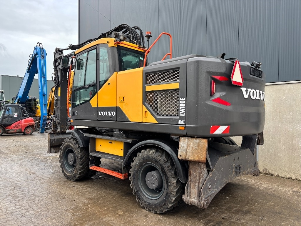 Volvo EW 180 E - EW 200 E - Mobiele graafmachine: afbeelding 3 Volvo EW 180 E - EW 200 E - Mobiele graafmachine: afbeelding 3