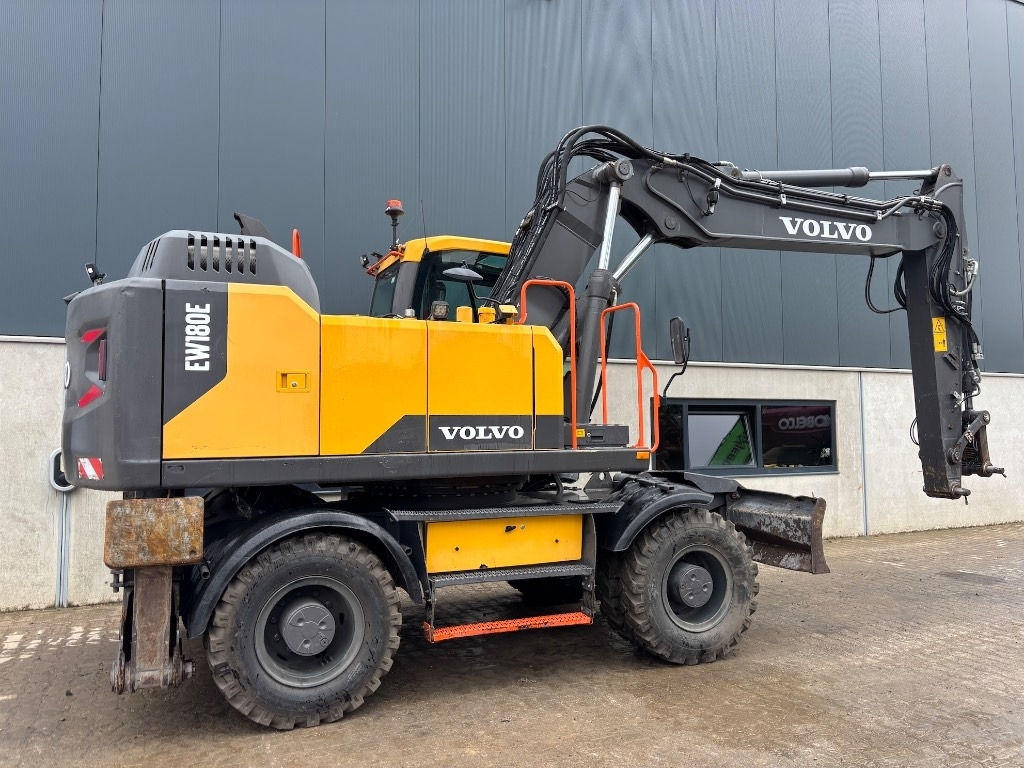 Volvo EW 180 E - EW 200 E - Mobiele graafmachine: afbeelding 5 Volvo EW 180 E - EW 200 E - Mobiele graafmachine: afbeelding 5