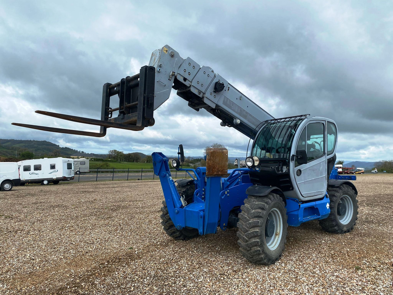 DIECI ICARUS 40.17 - Verreiker: afbeelding 1 DIECI ICARUS 40.17 - Verreiker: afbeelding 1