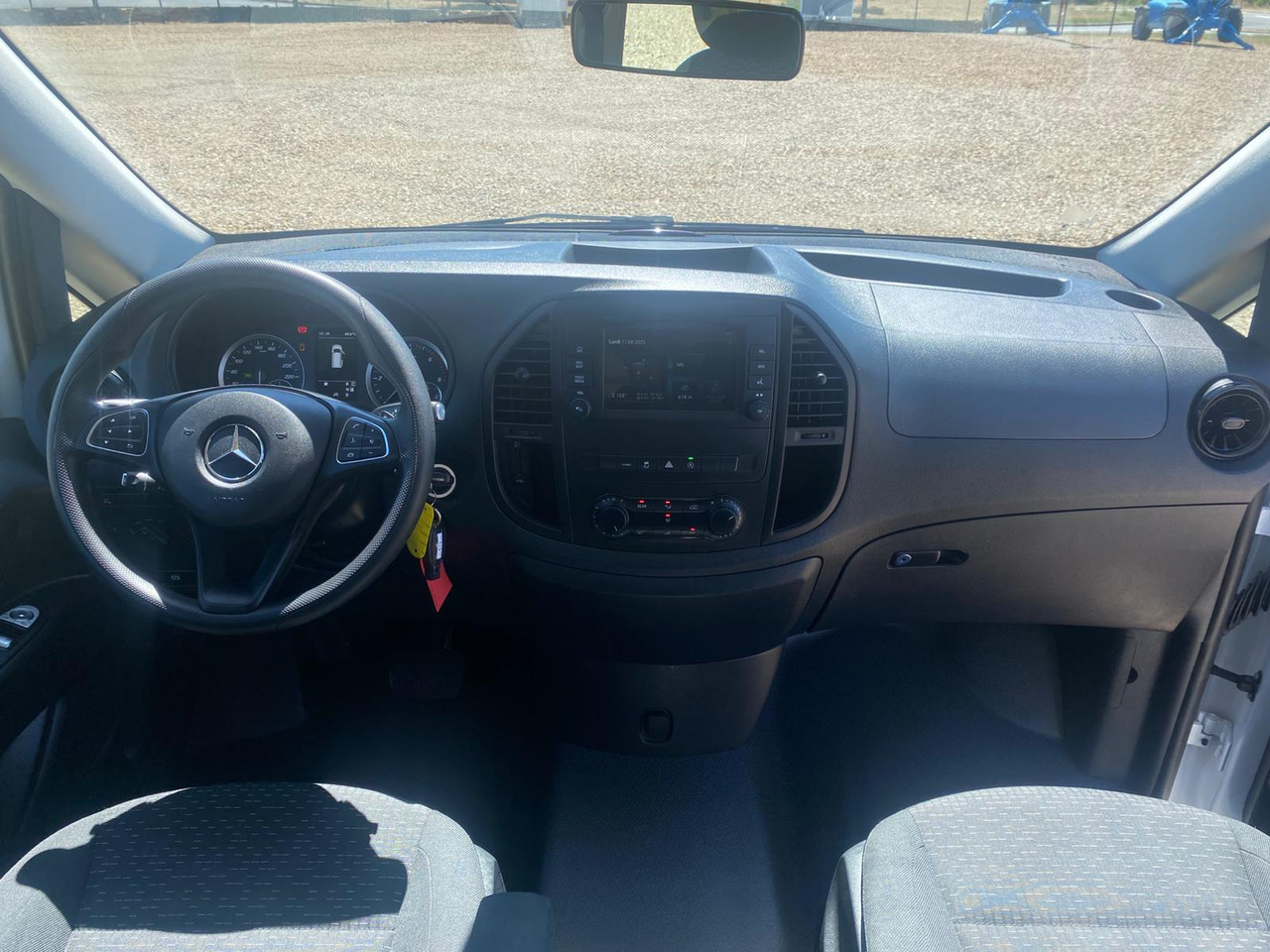 MERCEDES-BENZ Vito Tourer 114 CDI 136 Long Pro 9G-Tronic 8 Places - Personenvervoer: afbeelding 5 MERCEDES-BENZ Vito Tourer 114 CDI 136 Long Pro 9G-Tronic 8 Places - Personenvervoer: afbeelding 5