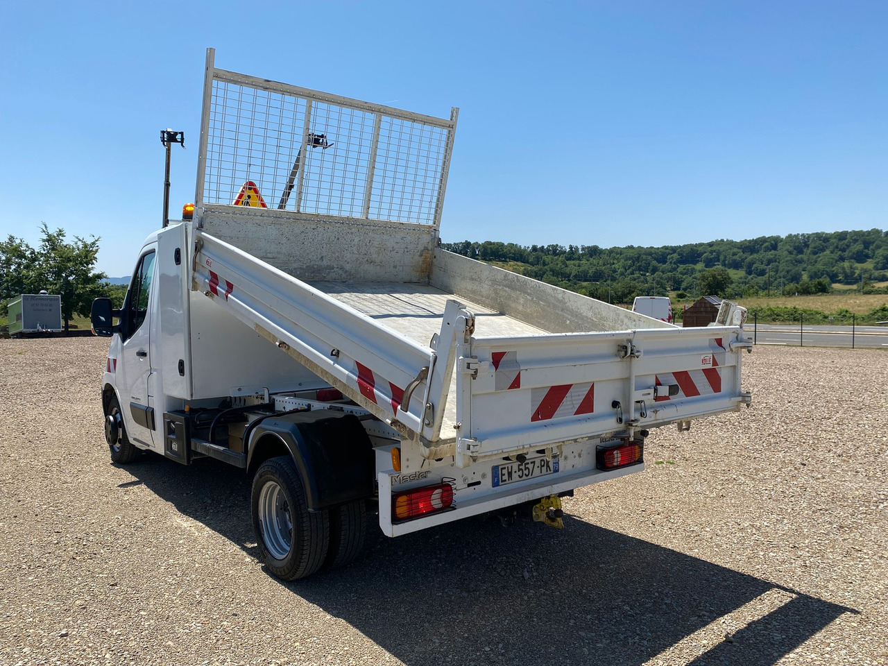RENAULT Master III 2.3 DCI 165 ENERGY GRAND CONFORT BENNE+COFFRE - Kipper bestelwagen: afbeelding 4 RENAULT Master III 2.3 DCI 165 ENERGY GRAND CONFORT BENNE+COFFRE - Kipper bestelwagen: afbeelding 4