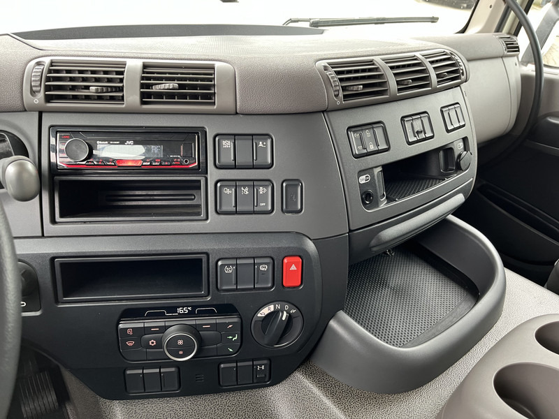 DAF CF 260 FA / Carrier Koeler - 30 gr / Chereau Frigobox / Laadklep 2000 kg - Koelwagen vrachtwagen: afbeelding 5 DAF CF 260 FA / Carrier Koeler - 30 gr / Chereau Frigobox / Laadklep 2000 kg - Koelwagen vrachtwagen: afbeelding 5