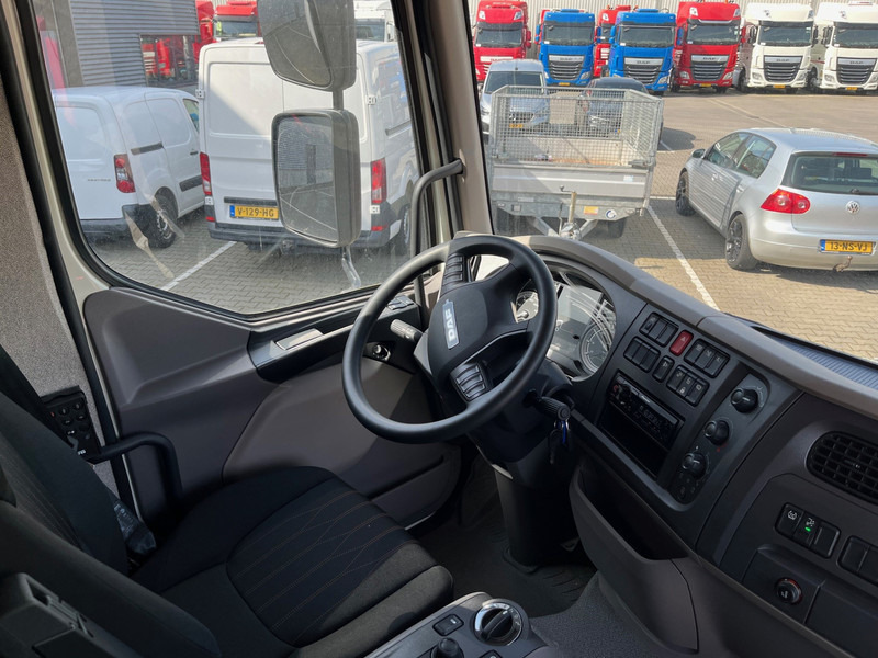 DAF LF 230 FA 18 Ton Box met Laadklep / Te huur - Bel 013-7200971 voor de mogelijkheden ! - Bakwagen: afbeelding 5 DAF LF 230 FA 18 Ton Box met Laadklep / Te huur - Bel 013-7200971 voor de mogelijkheden ! - Bakwagen: afbeelding 5