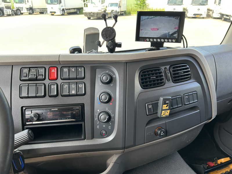 DAF LF 310 FA / Effer 175.2/3s Crane / 728 dkm / Flat Bed / APK TUV 10-25 - Kraanwagen: afbeelding 5 DAF LF 310 FA / Effer 175.2/3s Crane / 728 dkm / Flat Bed / APK TUV 10-25 - Kraanwagen: afbeelding 5