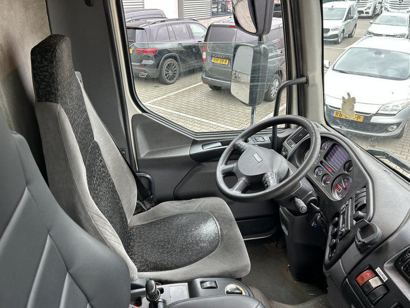 DAF LF55 220 Euro 4 / 12 Ton / 673 dkm / Box / Loadlift / APK TUV 01-26 - Bakwagen: afbeelding 3 DAF LF55 220 Euro 4 / 12 Ton / 673 dkm / Box / Loadlift / APK TUV 01-26 - Bakwagen: afbeelding 3