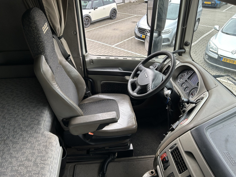 DAF XF 105 510 SC 6x2 / VDL Hook 25 Ton / 327 dkm / 9 Ton Front Axle / APK TUV 04-26 - Haakarmsysteem vrachtwagen, Kraanwagen: afbeelding 4 DAF XF 105 510 SC 6x2 / VDL Hook 25 Ton / 327 dkm / 9 Ton Front Axle / APK TUV 04-26 - Haakarmsysteem vrachtwagen, Kraanwagen: afbeelding 4