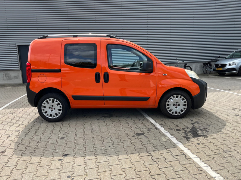 Fiat Fiorino 1.3 MJ SX / NL Van / APK TUV 04-26 - Kleine bestelwagen: afbeelding 2 Fiat Fiorino 1.3 MJ SX / NL Van / APK TUV 04-26 - Kleine bestelwagen: afbeelding 2