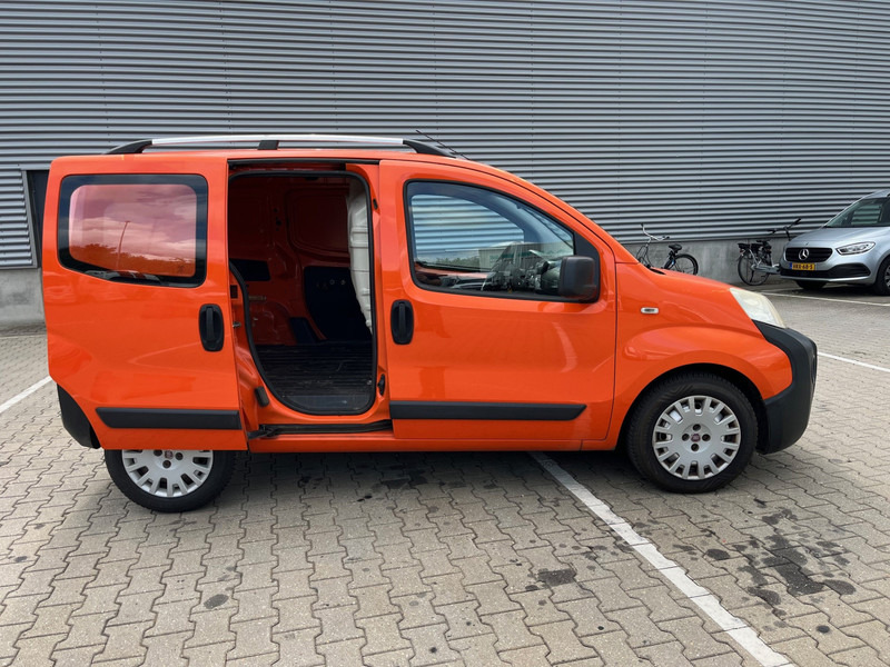 Fiat Fiorino 1.3 MJ SX / NL Van / APK TUV 04-26 - Kleine bestelwagen: afbeelding 3 Fiat Fiorino 1.3 MJ SX / NL Van / APK TUV 04-26 - Kleine bestelwagen: afbeelding 3
