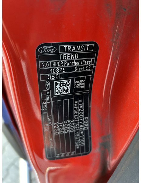 Gesloten bestelwagen Ford Transit 2.0 TDCI Trend / 147 dkm / L3 H2 / APK TUV 03-26: afbeelding 14