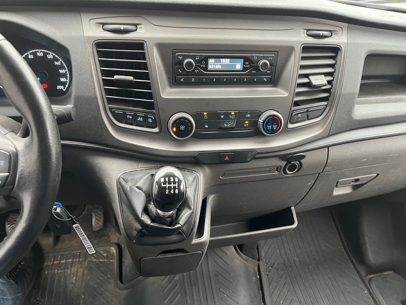 Gesloten bestelwagen Ford Transit 2.0 TDCI Trend / Clutch Broken / 172 dkm / L3 H2 / APK 01-26: afbeelding 8 Gesloten bestelwagen Ford Transit 2.0 TDCI Trend / Clutch Broken / 172 dkm / L3 H2 / APK 01-26: afbeelding 8