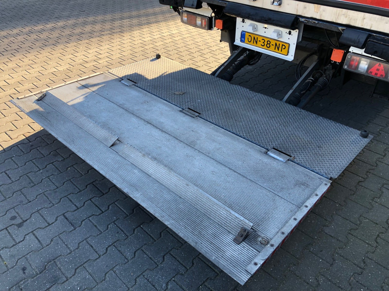 Krone Koeloplegger / Carrier Vector / Liftas / Bloemen / Laadlift / APK-TUV 11-25 - Koelwagen oplegger: afbeelding 5 Krone Koeloplegger / Carrier Vector / Liftas / Bloemen / Laadlift / APK-TUV 11-25 - Koelwagen oplegger: afbeelding 5