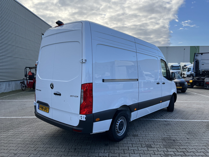 Mercedes-Benz Sprinter 317 1.9 CDI Select HD / Koel voorbereiding / L2 H2 - Koelwagen: afbeelding 2 Mercedes-Benz Sprinter 317 1.9 CDI Select HD / Koel voorbereiding / L2 H2 - Koelwagen: afbeelding 2