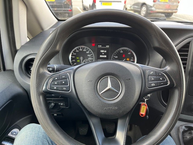 Mercedes-Benz Vito 109 CDI Lang / Airco / Cruise / Trekhaak / APK 01-26 - Kleine bestelwagen: afbeelding 5 Mercedes-Benz Vito 109 CDI Lang / Airco / Cruise / Trekhaak / APK 01-26 - Kleine bestelwagen: afbeelding 5