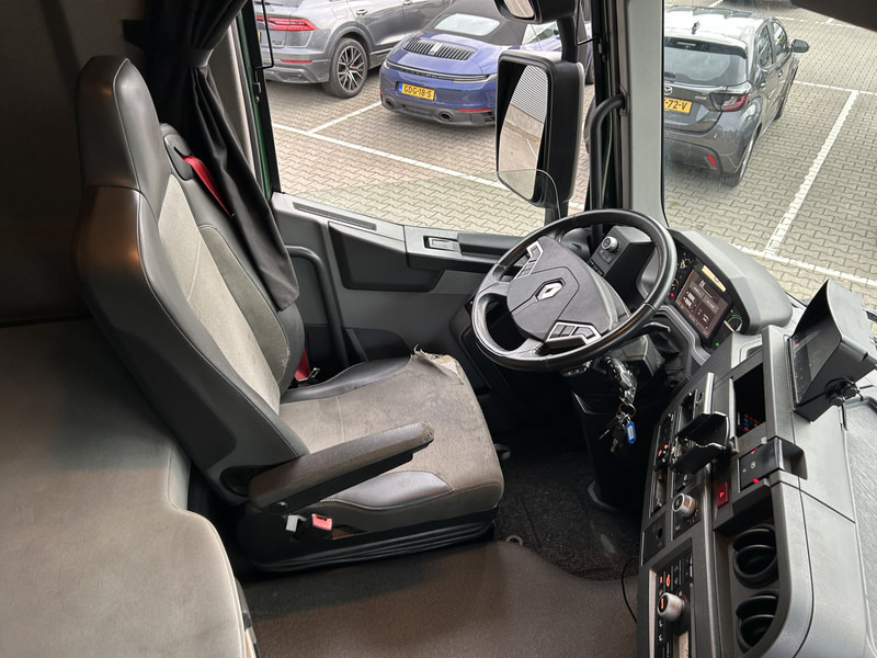 Renault T 380 Comfort / 820 dkm / Curtainside / Loadlift / APK TUV 02-26 - Schuifzeilen vrachtwagen: afbeelding 3 Renault T 380 Comfort / 820 dkm / Curtainside / Loadlift / APK TUV 02-26 - Schuifzeilen vrachtwagen: afbeelding 3