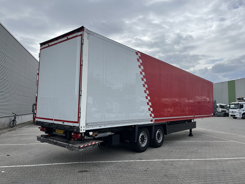Schmitz Cargobull SCB S2 / Box Trailer / 2 axle / Loadlift / APK TUV 04-26 - Gesloten oplegger: afbeelding 2 Schmitz Cargobull SCB S2 / Box Trailer / 2 axle / Loadlift / APK TUV 04-26 - Gesloten oplegger: afbeelding 2
