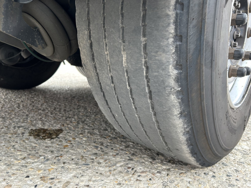 Gesloten oplegger Schmitz Cargobull SCB S3B / Box Trailer / 2x Liftas / APK TUV 10-26: afbeelding 9