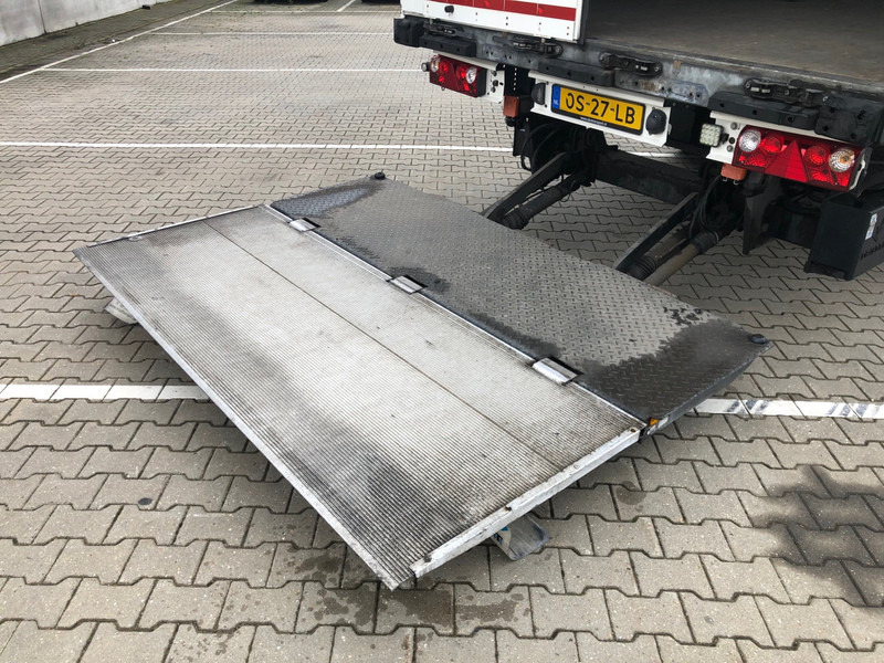 Schmitz Cargobull SCB S3B / Box Trailer / Loadlift 2000 kg / APK TUV 12-26 - Gesloten oplegger: afbeelding 5 Schmitz Cargobull SCB S3B / Box Trailer / Loadlift 2000 kg / APK TUV 12-26 - Gesloten oplegger: afbeelding 5