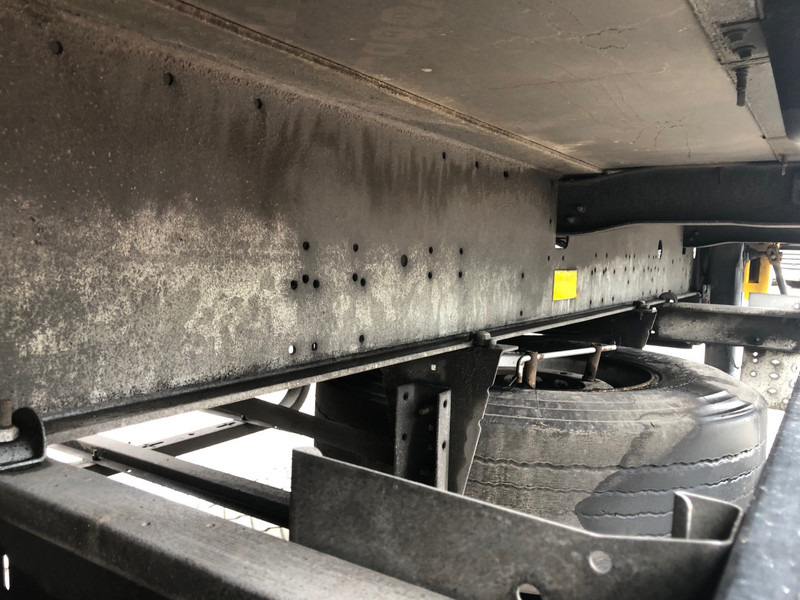 Gesloten oplegger Schmitz Cargobull SCB S3B / Box Trailer / Loadlift 2000 kg / APK TUV 12-26: afbeelding 16