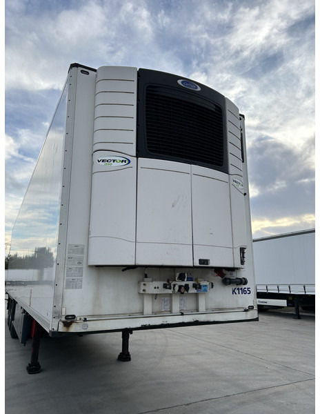 Schmitz Cargobull SCB S3B / Carrier Vector 1550 Frigo / Disk / APK TUV 04-26 - Koelwagen oplegger: afbeelding 5 Schmitz Cargobull SCB S3B / Carrier Vector 1550 Frigo / Disk / APK TUV 04-26 - Koelwagen oplegger: afbeelding 5