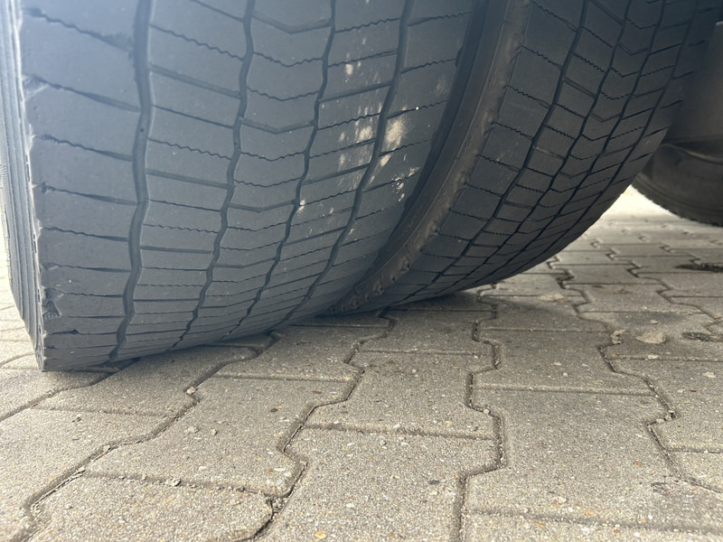 Trekker DAF CF 410 FT Space Cab / 742 dkm / 2 Tanks / NL Truck: afbeelding 13 Trekker DAF CF 410 FT Space Cab / 742 dkm / 2 Tanks / NL Truck: afbeelding 13