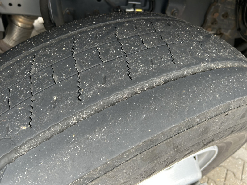 Trekker DAF CF 440 FT Space Cab / ADR / 821 dkm / PTO / APK TUV 06-26: afbeelding 15 Trekker DAF CF 440 FT Space Cab / ADR / 821 dkm / PTO / APK TUV 06-26: afbeelding 15