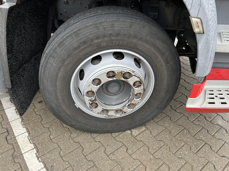 Trekker DAF CF 440 FT Space Cab / ADR / 821 dkm / PTO / APK TUV 06-26: afbeelding 14 Trekker DAF CF 440 FT Space Cab / ADR / 821 dkm / PTO / APK TUV 06-26: afbeelding 14