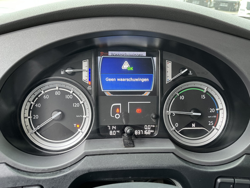 DAF XF 440 FT SC / Mega - Low Deck / 837 dkm / 2 Tanks / Stand Klima / Tacho V2 - Trekker: afbeelding 4 DAF XF 440 FT SC / Mega - Low Deck / 837 dkm / 2 Tanks / Stand Klima / Tacho V2 - Trekker: afbeelding 4