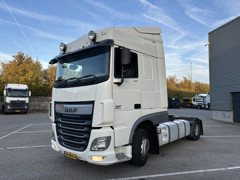 Trekker DAF XF 440 FT SC / Smart Tacho V2 / 2 Tanks / Stand Klima: afbeelding 18 Trekker DAF XF 440 FT SC / Smart Tacho V2 / 2 Tanks / Stand Klima: afbeelding 18