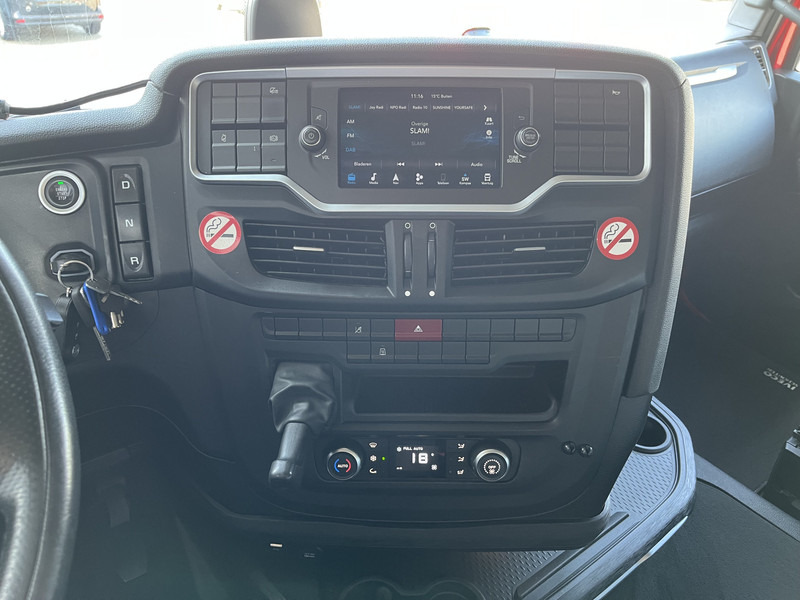 Iveco S-Way AT 420 / Full LED / 569 dkm / 2 Tanks / 2 Fridge / APK TUV 03-26 - Trekker: afbeelding 5 Iveco S-Way AT 420 / Full LED / 569 dkm / 2 Tanks / 2 Fridge / APK TUV 03-26 - Trekker: afbeelding 5