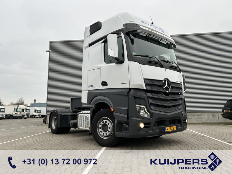 Mercedes-Benz Actros 1845 Gigaspace / Tacho V2 / Blower - PTO / Stand Airco / APK 04-26 - Trekker: afbeelding 1 Mercedes-Benz Actros 1845 Gigaspace / Tacho V2 / Blower - PTO / Stand Airco / APK 04-26 - Trekker: afbeelding 1