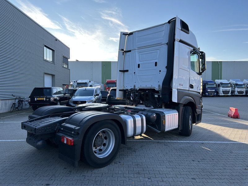 Mercedes-Benz Actros 1845 Gigaspace / Tacho V2 / PTO - Hydraulic / Stand Airco / APK TUV 11-26 - Trekker: afbeelding 2 Mercedes-Benz Actros 1845 Gigaspace / Tacho V2 / PTO - Hydraulic / Stand Airco / APK TUV 11-26 - Trekker: afbeelding 2
