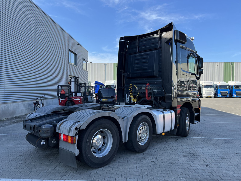 Mercedes-Benz Actros 2546 V6 / MP3 F04 Megaspace / 631 dkm / 6x2 Steer + Lift / NL Truck - Trekker: afbeelding 2 Mercedes-Benz Actros 2546 V6 / MP3 F04 Megaspace / 631 dkm / 6x2 Steer + Lift / NL Truck - Trekker: afbeelding 2