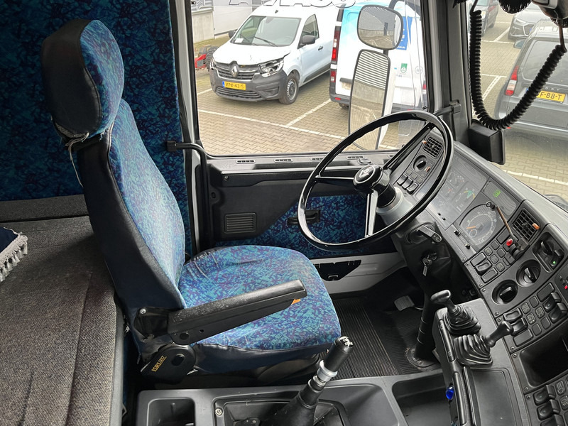 Scania R 143H V8 500 Streamline / V8 Sound / Retarder / Old Skool Classic - Trekker: afbeelding 3 Scania R 143H V8 500 Streamline / V8 Sound / Retarder / Old Skool Classic - Trekker: afbeelding 3