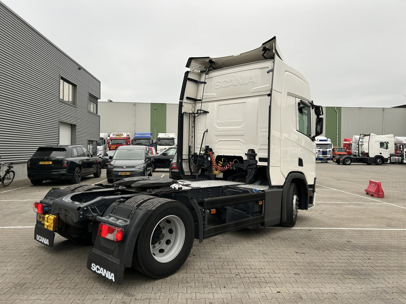 Scania R450 Highline / Retarder / 779 dkm / APK TUV 03-26 - Trekker: afbeelding 2 Scania R450 Highline / Retarder / 779 dkm / APK TUV 03-26 - Trekker: afbeelding 2