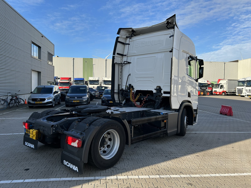 Scania R450 Highline / Retarder / 860 dkm / APK TUV 03-26 - Trekker: afbeelding 2 Scania R450 Highline / Retarder / 860 dkm / APK TUV 03-26 - Trekker: afbeelding 2