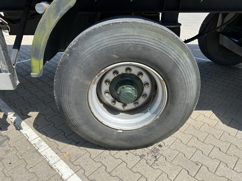 Vogelzang V02 17 30 / Heavy Duty Chassis / 3 axle 10 Ton / Hiab Crane Defect - Open bak met boorden oplegger: afbeelding 5 Vogelzang V02 17 30 / Heavy Duty Chassis / 3 axle 10 Ton / Hiab Crane Defect - Open bak met boorden oplegger: afbeelding 5