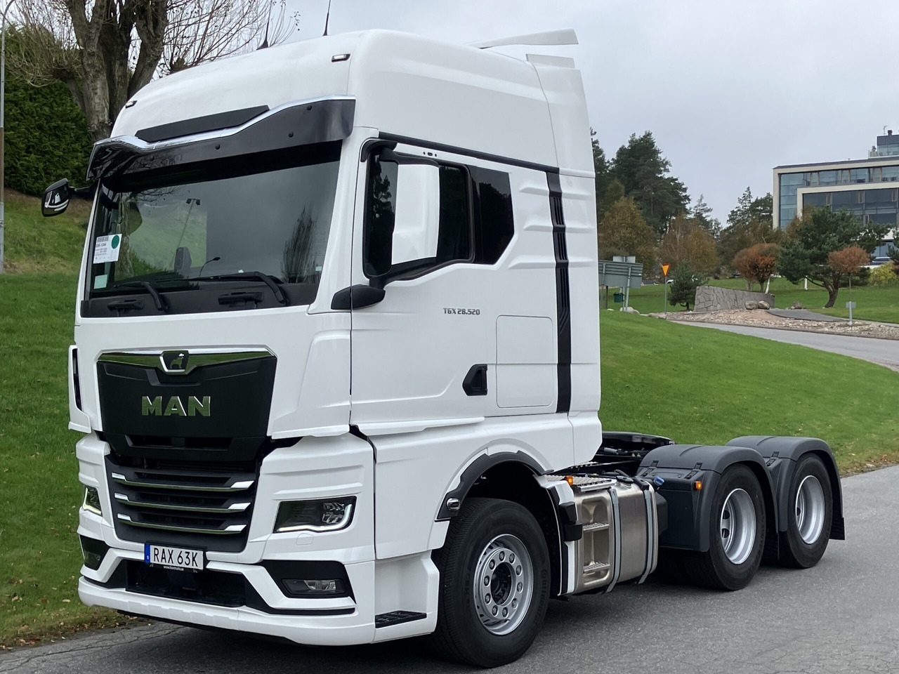MAN TGX 28.520 6X2 Boggiedragbil - Trekker: afbeelding 4 MAN TGX 28.520 6X2 Boggiedragbil - Trekker: afbeelding 4