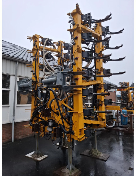 Bouwlandbemester HT8250 - Mestverspreider: afbeelding 1 Bouwlandbemester HT8250 - Mestverspreider: afbeelding 1