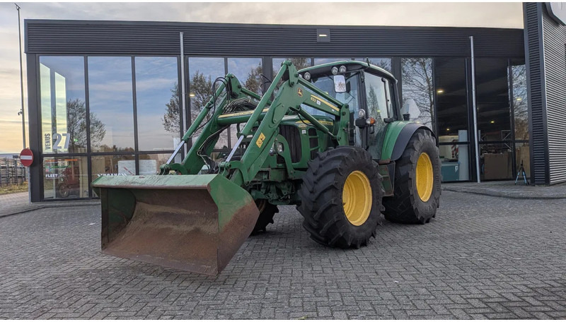 John Deere 6230 PREMIUM 6230 PREMIUM - Tractor: afbeelding 2 John Deere 6230 PREMIUM 6230 PREMIUM - Tractor: afbeelding 2