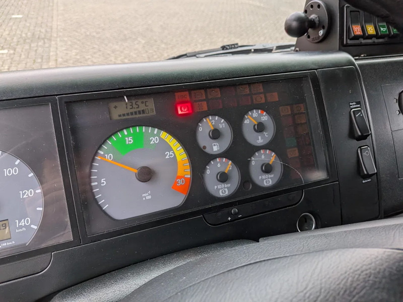 Brandweerwagen Mercedes-Benz: afbeelding 11 Brandweerwagen Mercedes-Benz: afbeelding 11